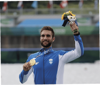 男子シングルスカルで優勝したギリシャのＮＴＯＵＳＫＯＳ　Ｓｔｅｆａｎｏｓ＝海の森水上競技場
